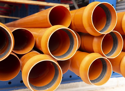 minimalist-construction-pvc-pipes-arrangement